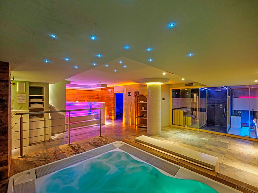 hotel sant anton piscina